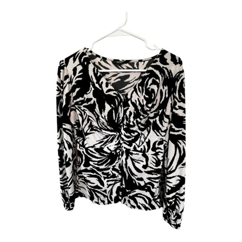 Alfani Black and White(kind of zebra strip pattern ) pleated front Blouse